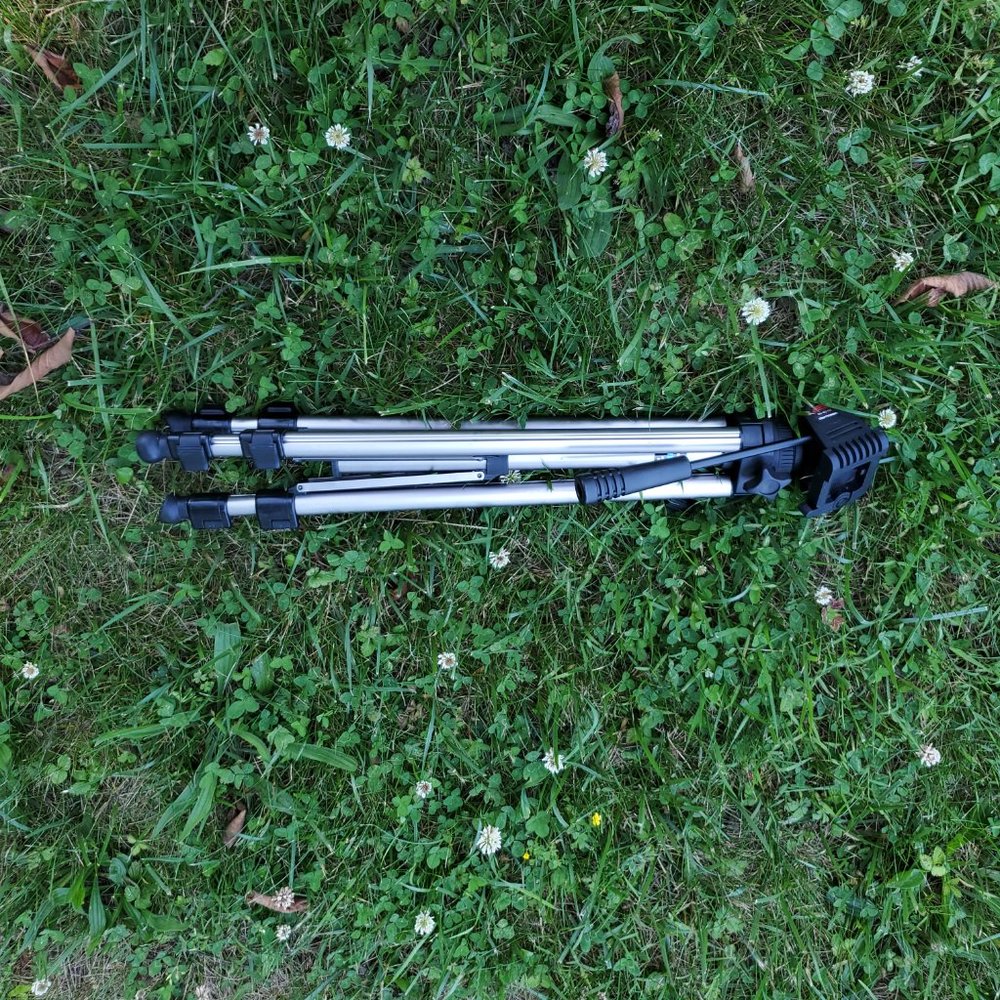 Vanguard Mini K Photo and Video Tripod Model #20-08-56